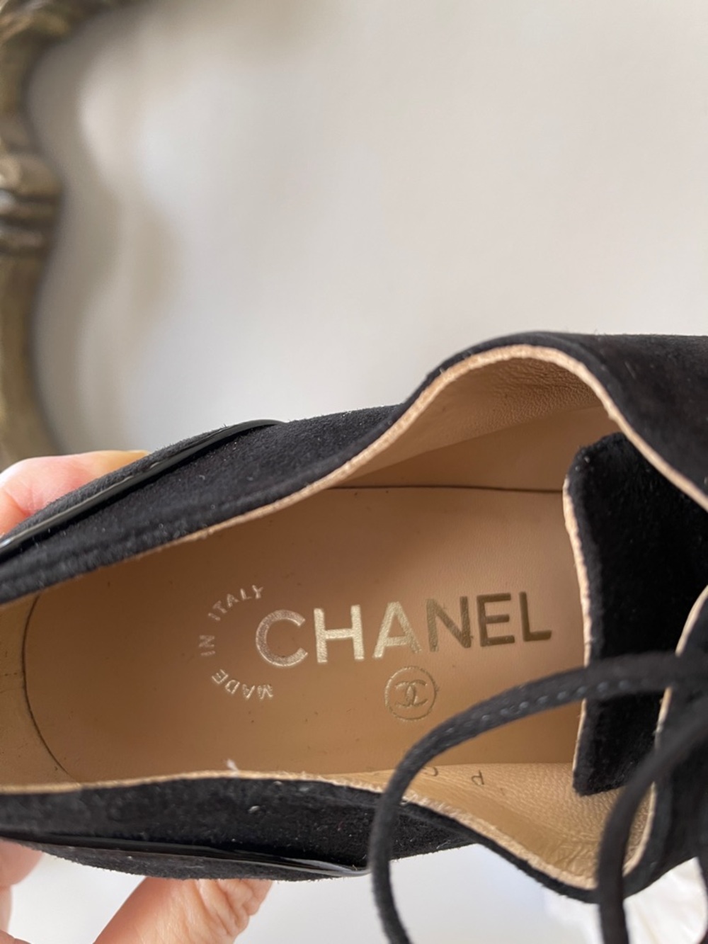 NIB Chanel™ Goatskin Black and Beige CC Lace-Ups Shoes Booties block heel - Picture 8 of 10